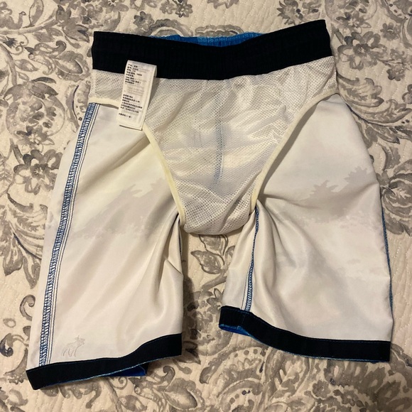 Short - Picture 5 of 5